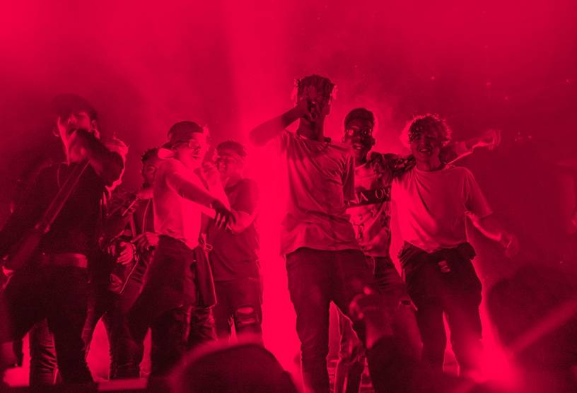 © WavLive © WavLive