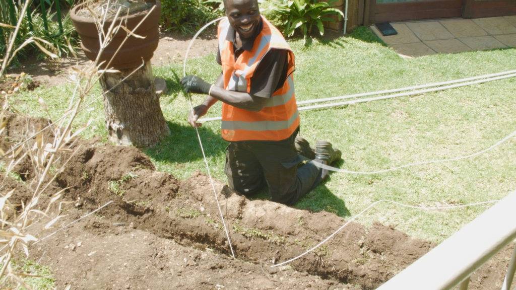 Ce nouvel investissement dans l’opérateur sud-africain MetroFibre Networx confirme l’engagement de STOA en faveur du déploiement d'une connectivité abordable, fiable et rapide sur le continent africain. - © STOA Ce nouvel investissement dans l’opérateur sud-africain MetroFibre Networx confirme l’engagement de STOA en faveur du déploiement d'une connectivité abordable, fiable et rapide sur le continent africain. - © STOA