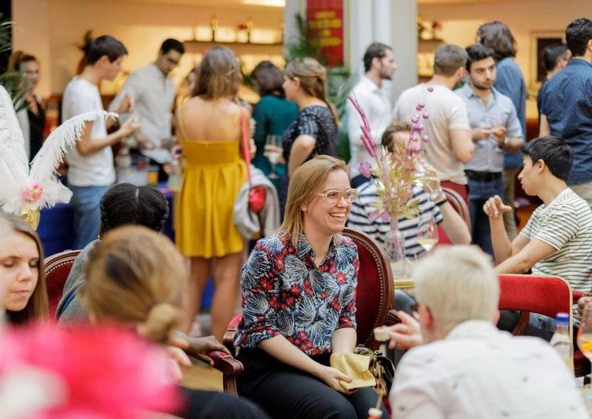 © Maria Schools © Maria Schools