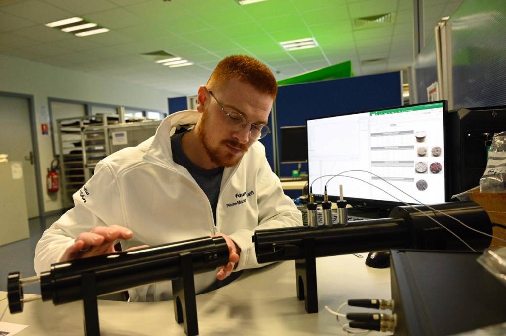 © Faurecia © Faurecia