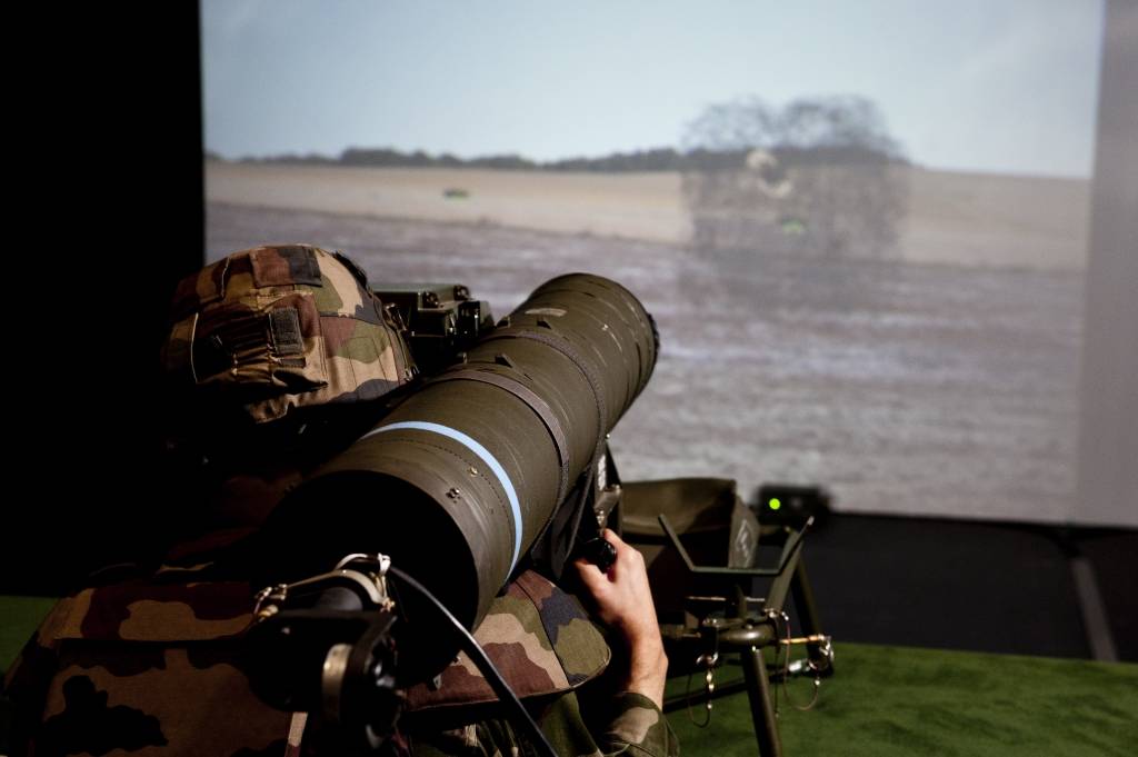 Set Dx407 Eryx © Armée de terre