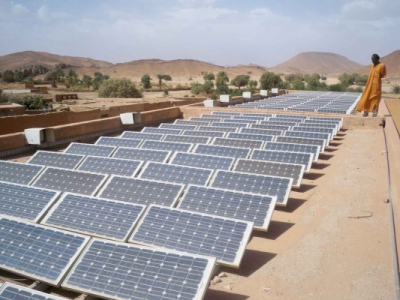 Panneaux photovoltaïques en Algérie - ©flickr.com Panneaux photovoltaïques en Algérie - ©flickr.com