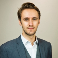 Stanislas Maximin, Latitude Stanislas Maximin, Latitude