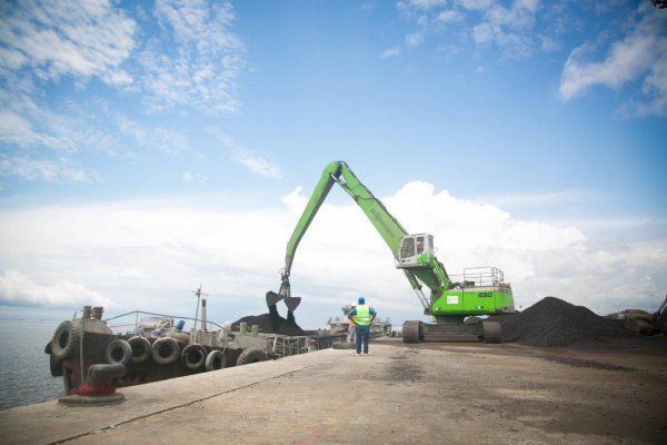 Fondée en 2010, Gabon Special Economic Zone (GSEZ) a opéré dix ans plus tard une réorganisation ayant abouti à la création de trois entités distinctes : Arise Ports & Logistics (Arise P&L), Arise Integrated Industrial Platforms (Arise IIP) and Arise Infrastructure Services (Arise IS). - © Africa Finance Corporation (AFC) Fondée en 2010, Gabon Special Economic Zone (GSEZ) a opéré dix ans plus tard une réorganisation ayant abouti à la création de trois entités distinctes : Arise Ports & Logistics (Arise P&L), Arise Integrated Industrial Platforms (Arise IIP) and Arise Infrastructure Services (Arise IS). - © Africa Finance Corporation (AFC)