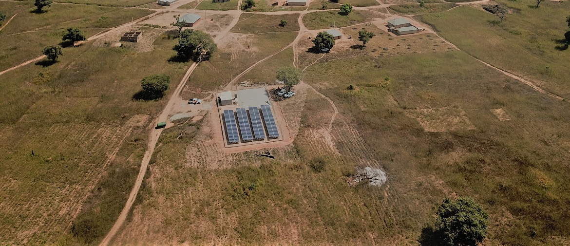 SparkMeter fournit des solutions de gestion de réseau adaptées aux marchés émergents, où 2,1 milliards de personnes vivent sans accès fiable à l'électricité. © Nigerian Rural Electrification Agency SparkMeter fournit des solutions de gestion de réseau adaptées aux marchés émergents, où 2,1 milliards de personnes vivent sans accès fiable à l'électricité. © Nigerian Rural Electrification Agency