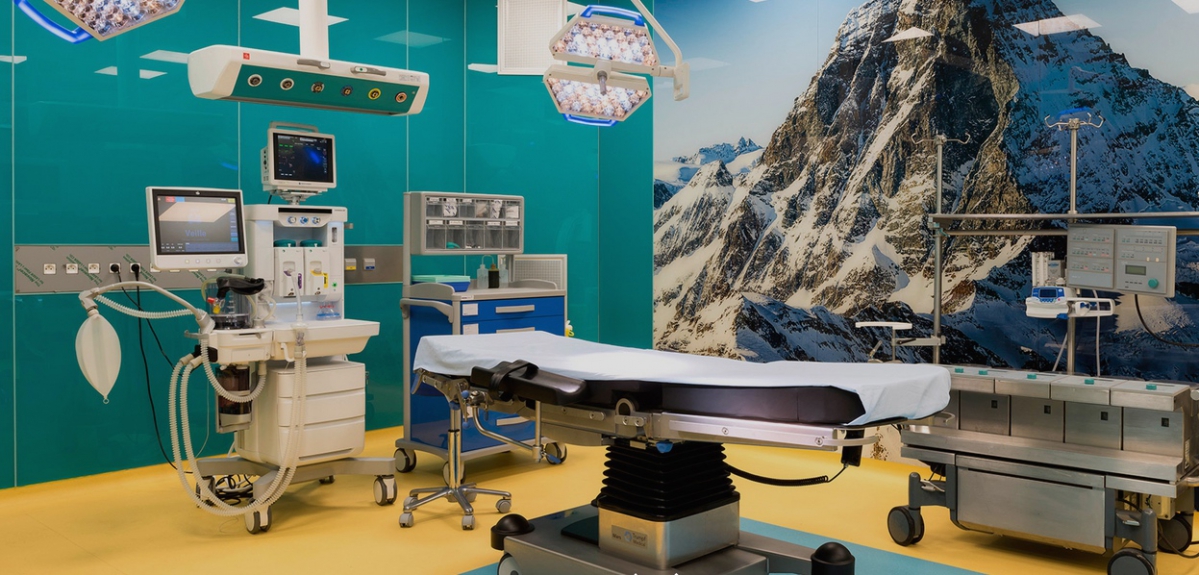 Acteur majeur de la santé privée au Maroc, Akdital prévoit d'ouvrir en 2020 un sixième établissement, l’hôpital privé d’El Jadida, et projette d'en construire de nouveaux, dont un hôpital privé à Tanger et un hôpital privé à Bouskoura (actuellement en cours de construction). - © Akdital Holding Acteur majeur de la santé privée au Maroc, Akdital prévoit d'ouvrir en 2020 un sixième établissement, l’hôpital privé d’El Jadida, et projette d'en construire de nouveaux, dont un hôpital privé à Tanger et un hôpital privé à Bouskoura (actuellement en cours de construction). - © Akdital Holding