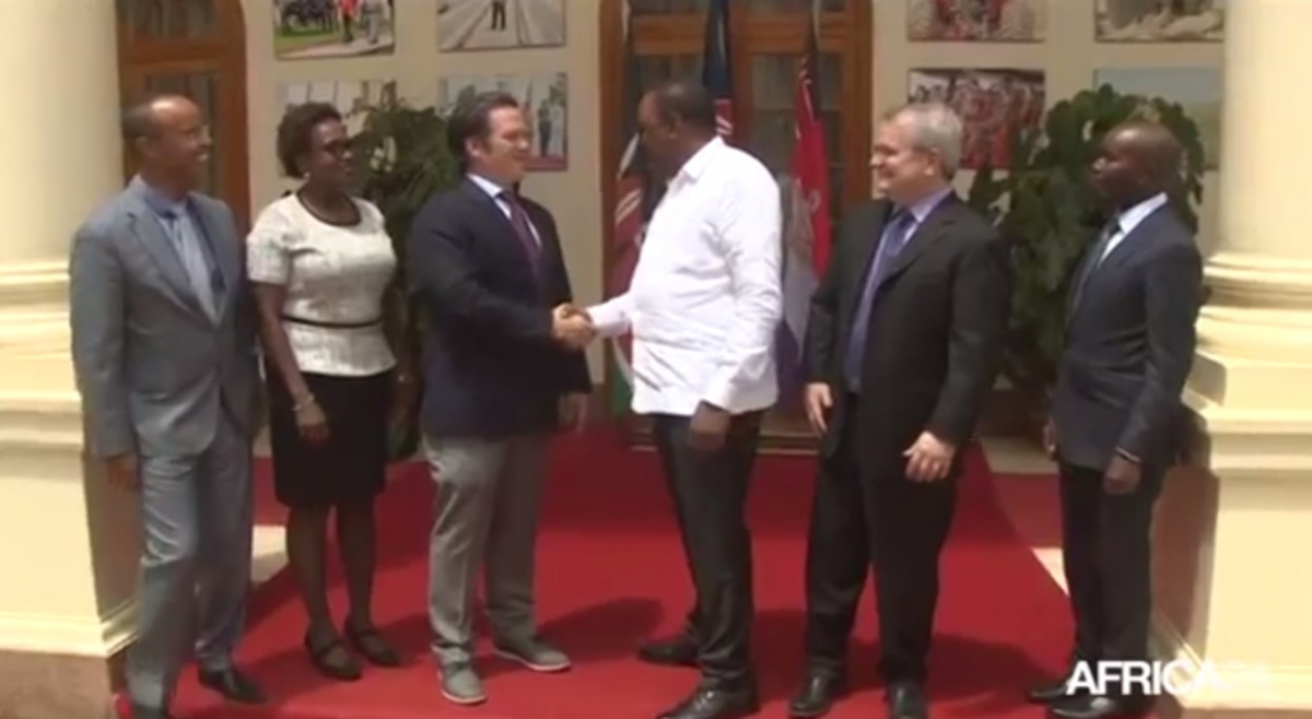 &Eacute;mission sur Africa 24 consacr&eacute;e &agrave; un projet de centre de d&eacute;veloppement technologique de Microsoft au Kenya - Africa 24