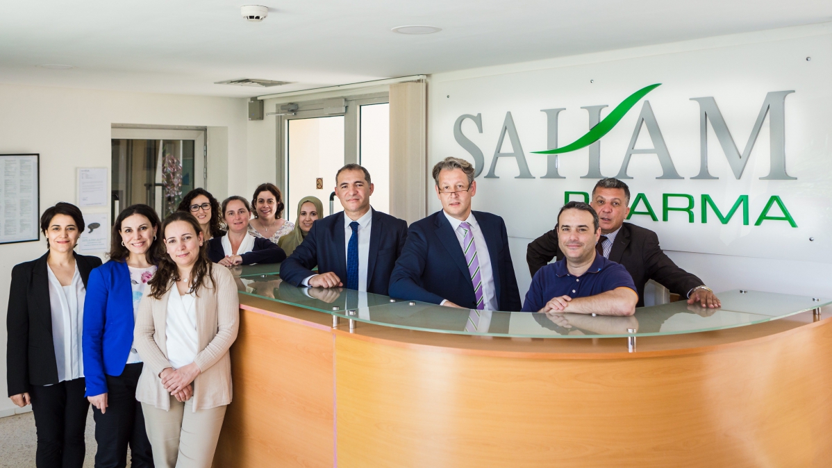 L'équipe de Saham Pharma, leader de la production d'antibiotiques au Maroc, et distributeur de solutions injectables auprès des hôpitaux. - © Saham Pharma L'équipe de Saham Pharma, leader de la production d'antibiotiques au Maroc, et distributeur de solutions injectables auprès des hôpitaux. - © Saham Pharma