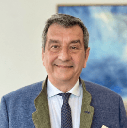  Antoine Paszkiewiczn, Squair