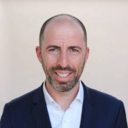 Nicolas Hermann, Cairus