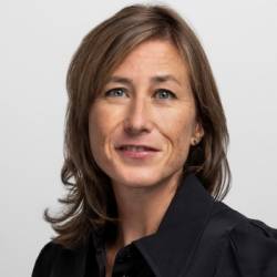 Sandra Cadiou, Revaia