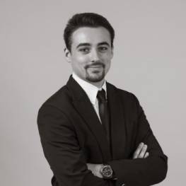 François Vézard, Acom Corporate Finance