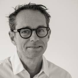 Thierry Quesnel, Eleven Strategy