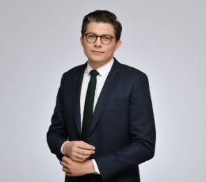 Julien Brouwer, Yards