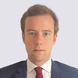 Tristan Rougevin-Baville, Carlyle Tristan Rougevin-Baville, Carlyle