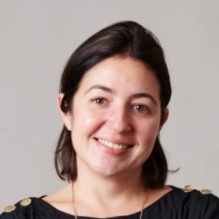 Caroline Pihan, Initiative & Finance