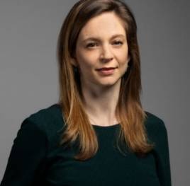 Caroline Abrahamian, Cinven Caroline Abrahamian, Cinven