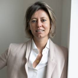 Giulia Marini, Isalt