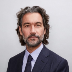 Guilhem Bremond, Paul Hastings