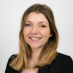 Kelly Fumaria, Paul Hastings