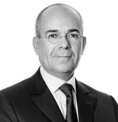 Stéphane Sabatier, Winston & Strawn