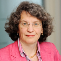 Xenia Legendre, Hogan Lovells Xenia Legendre, Hogan Lovells